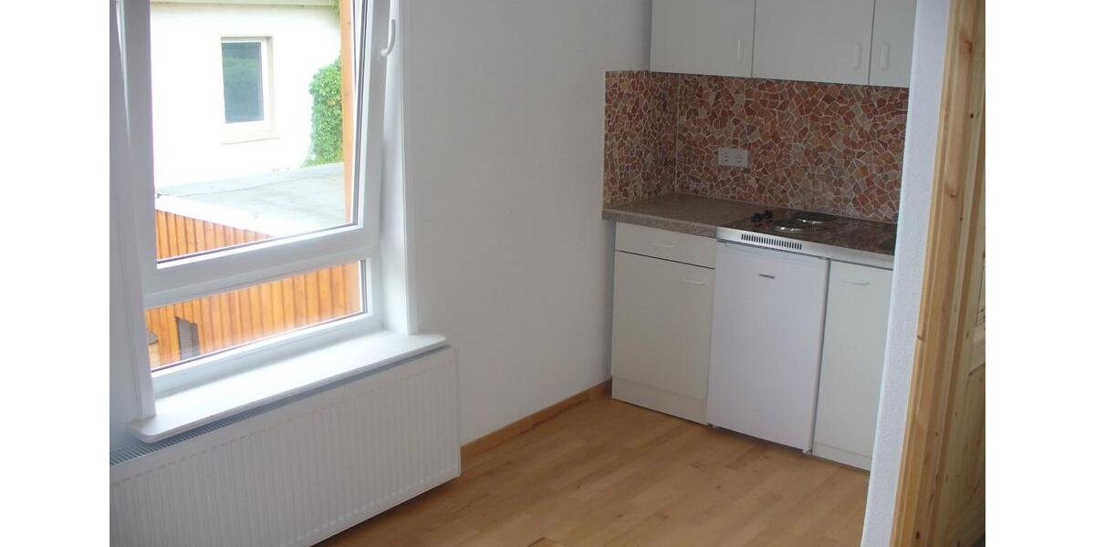 Etagenwohnung Holzminden - 1 Zimmer, 18 m&sup2;, 140&euro; | Angebot:24346595