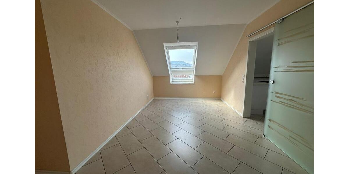 Etagenwohnung Gaggenau - 3 Zimmer, 88 m&sup2;, 1.100&euro; | Angebot:25867050