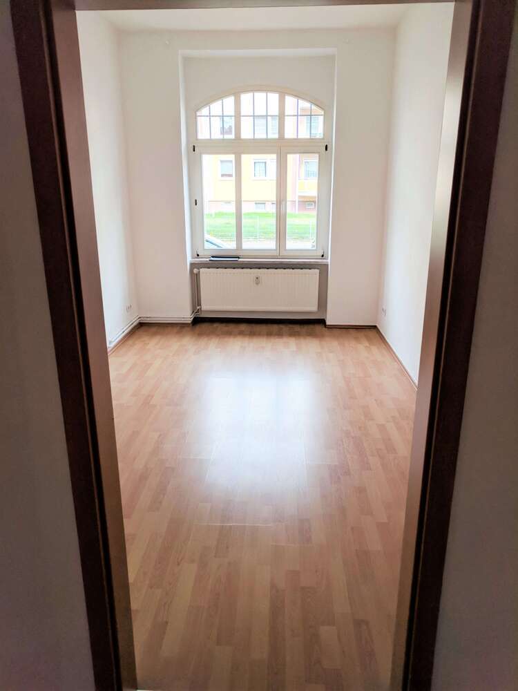 ruhige 3 Zimmer-Wohnung im Erdgeschoss *Einbauküche möglich*