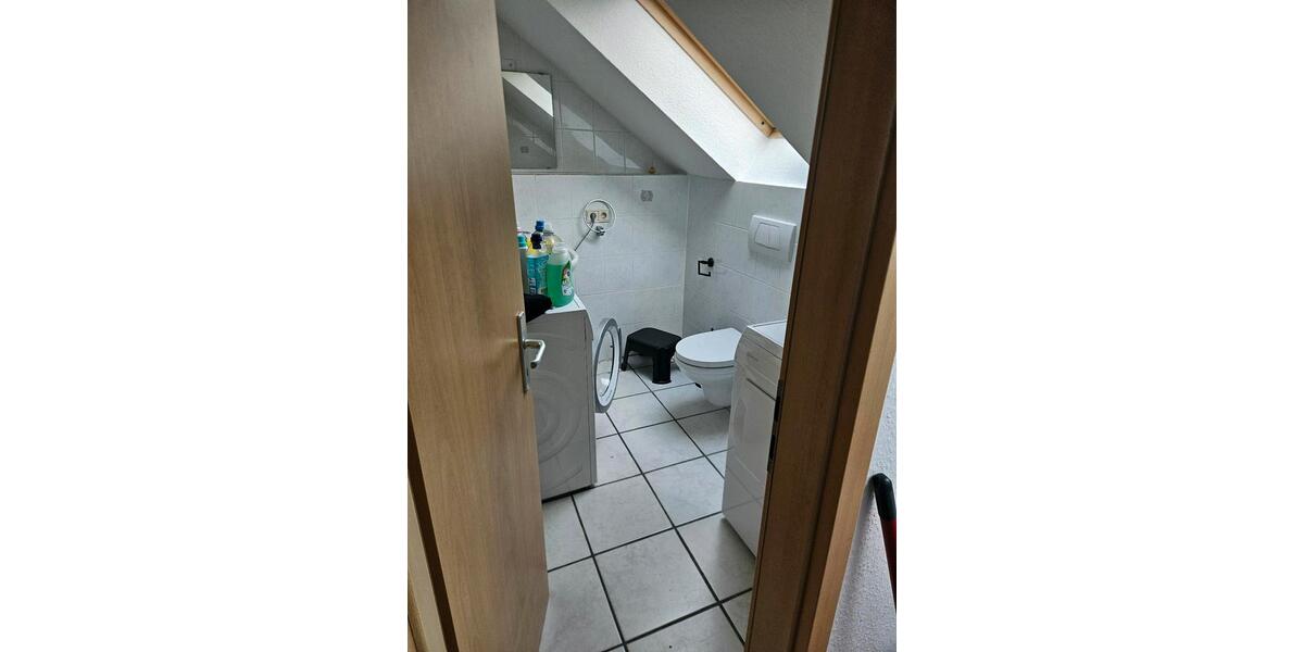 Dachgeschoßwohnung Bad Neuenahr-Ahrweiler Ahrweiler - 2 Zimmer, 65 m&sup2;, 700&euro; | Angebot:26556611