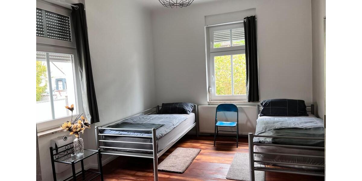 Wohnen auf Zeit Schönefeld - 3 Zimmer, 90 m&sup2;, 190&euro; | Angebot:26099417