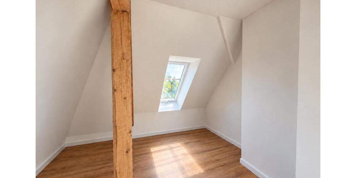 Dachgeschoßwohnung Hannover Buchholz-Kleefeld - 2 Zimmer, 66 m&sup2;, 1.490&euro; | Angebot:27608374