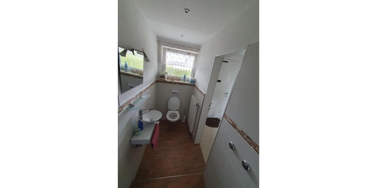 Einfamilienhaus Gilching - 6 Zimmer, 160 m&sup2;, 2.750&euro; | Angebot:25258340