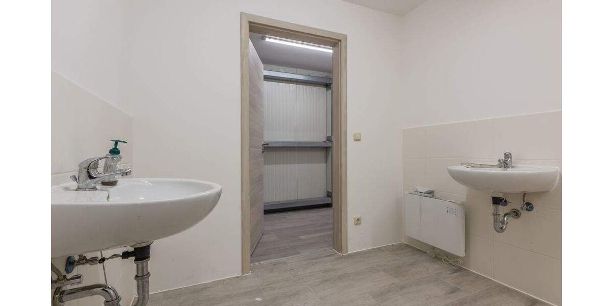 Gewerbeobjekt Pocking Rottau - 6.500&euro; | Angebot:25837936