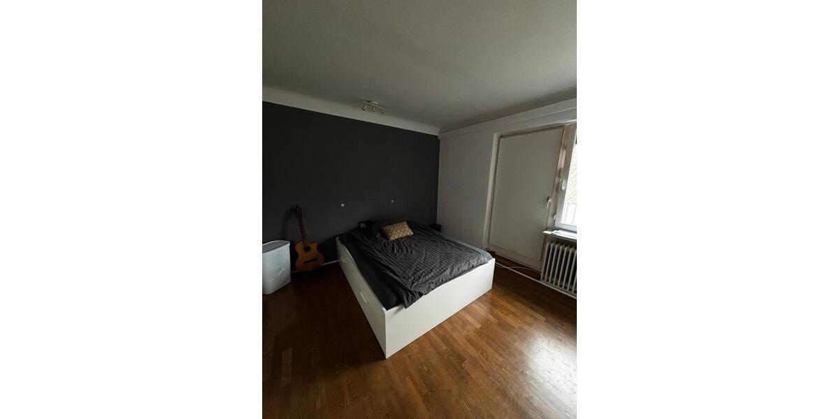 Etagenwohnung Hamburg Altona-Nord - 5 Zimmer, 15 m&sup2;, 750&euro; | Angebot:26017530