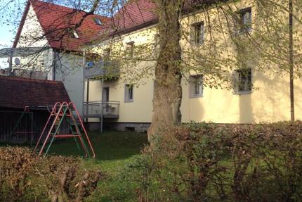 Wohnung Zachenberg - 2 Zimmer, 30 m&sup2;, 210&euro; | Angebot:23308243