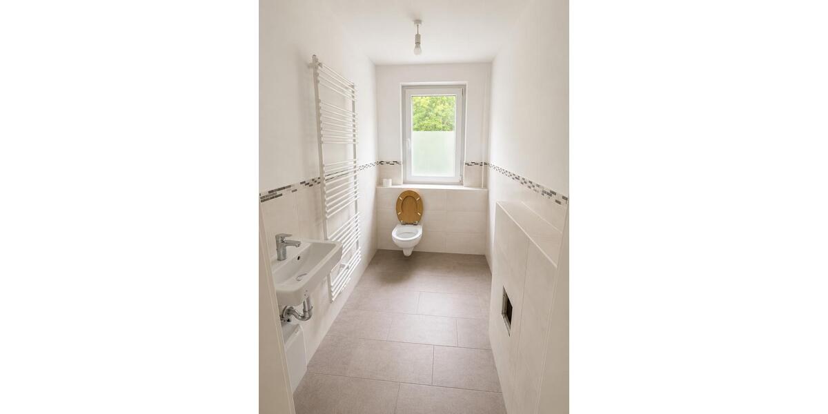 Etagenwohnung Schwarzburg - 5 Zimmer, 125 m&sup2;, 1.000&euro; | Angebot:26642868