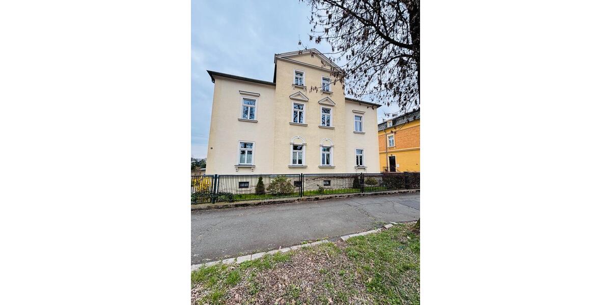 Hochparterre Großenhain - 3 Zimmer, 85 m&sup2;, 815&euro; | Angebot:25985436