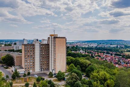 Wohnung Neubrandenburg Datzeberg - 3 Zimmer, 70 m&sup2;, 337&euro; | Angebot:25428377