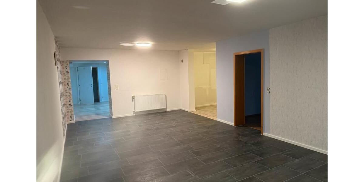 Etagenwohnung Büchenbeuren - 3 Zimmer, 75 m&sup2;, 600&euro; | Angebot:26528535
