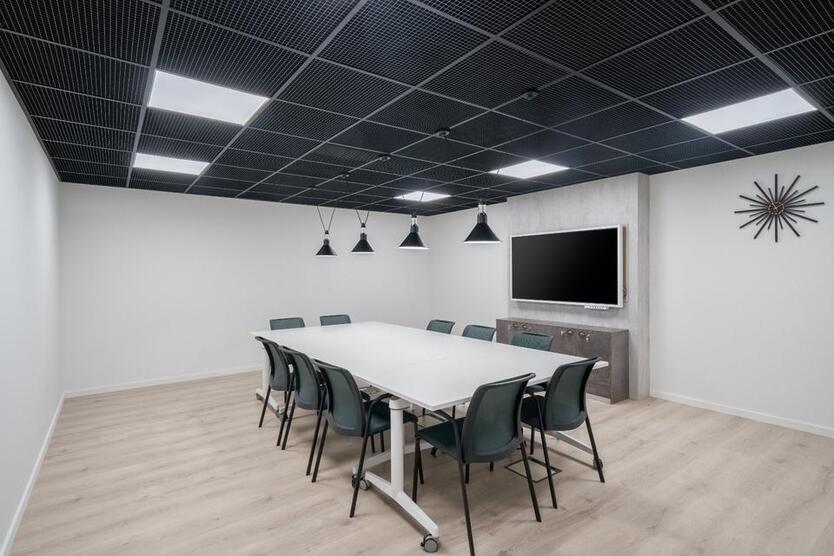 Privater Büroraum für 4 Personen in Regus Hasselbachplatz