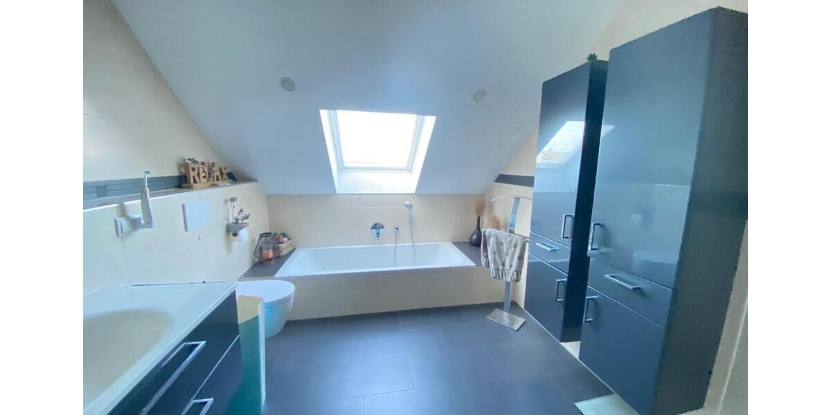 Maisonettenwohnung Limburgerhof - 3 Zimmer, 110 m&sup2;, 1.390&euro; | Angebot:26517329