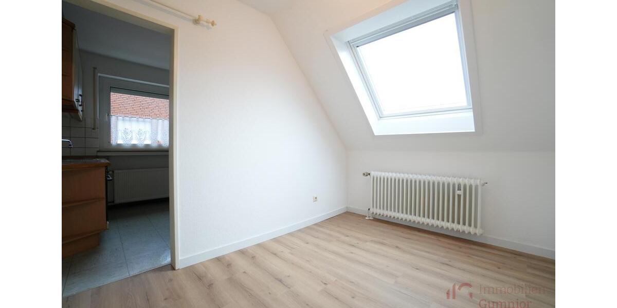 Dachgeschoßwohnung Salzbergen - 4 Zimmer, 80 m&sup2;, 640&euro; | Angebot:26266470