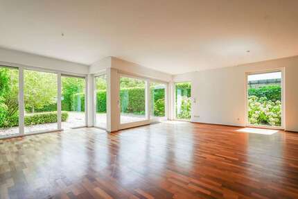 Haus Düsseldorf Stadtbezirk 5 - 6 Zimmer, 180 m&sup2;, 3.400&euro; | Angebot:27273325