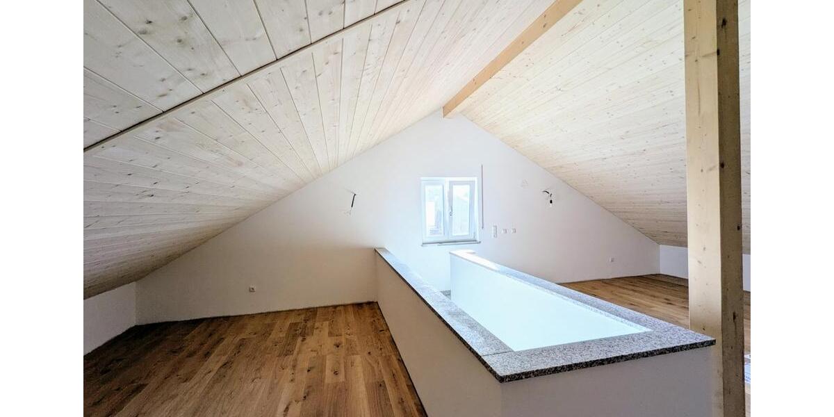 Etagenwohnung Pfarrkirchen - 3 Zimmer, 110 m&sup2;, 880&euro; | Angebot:24876208