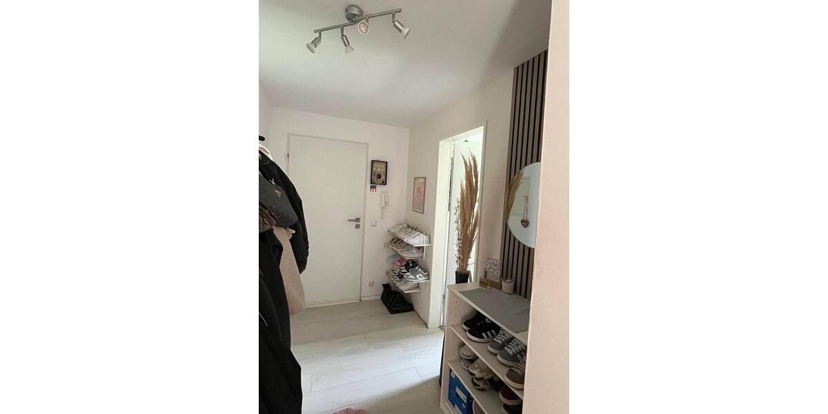 Dachgeschoßwohnung Aachen Aachen-Mitte - 2 Zimmer, 63 m&sup2;, 490&euro; | Angebot:26660549