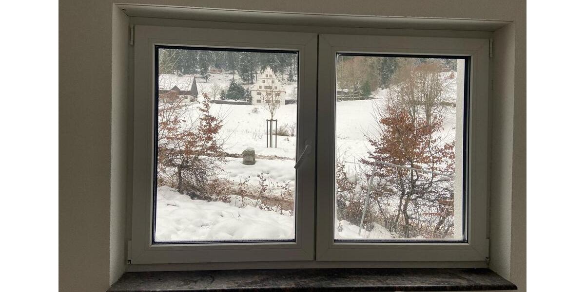 Etagenwohnung Freudenstadt - 4 Zimmer, 110 m&sup2;, 1.200&euro; | Angebot:26447027