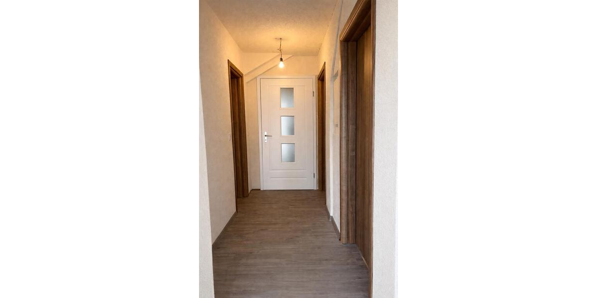 Dachgeschoßwohnung Aalen Attenhofen - 3 Zimmer, 75 m&sup2;, 850&euro; | Angebot:25844622