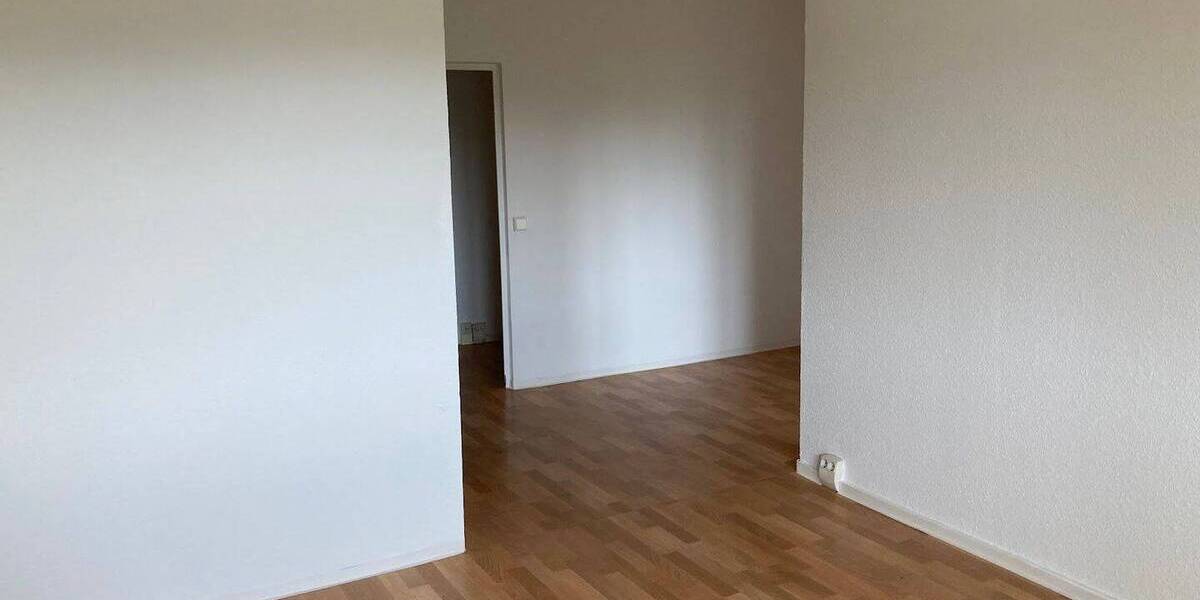 Etagenwohnung Gera Lusan - 4 Zimmer, 68 m&sup2;, 405&euro; | Angebot:26170568