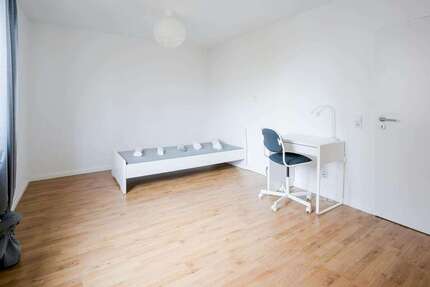 Zimmer Düsseldorf Wersten - 629&euro; | Angebot:26147665