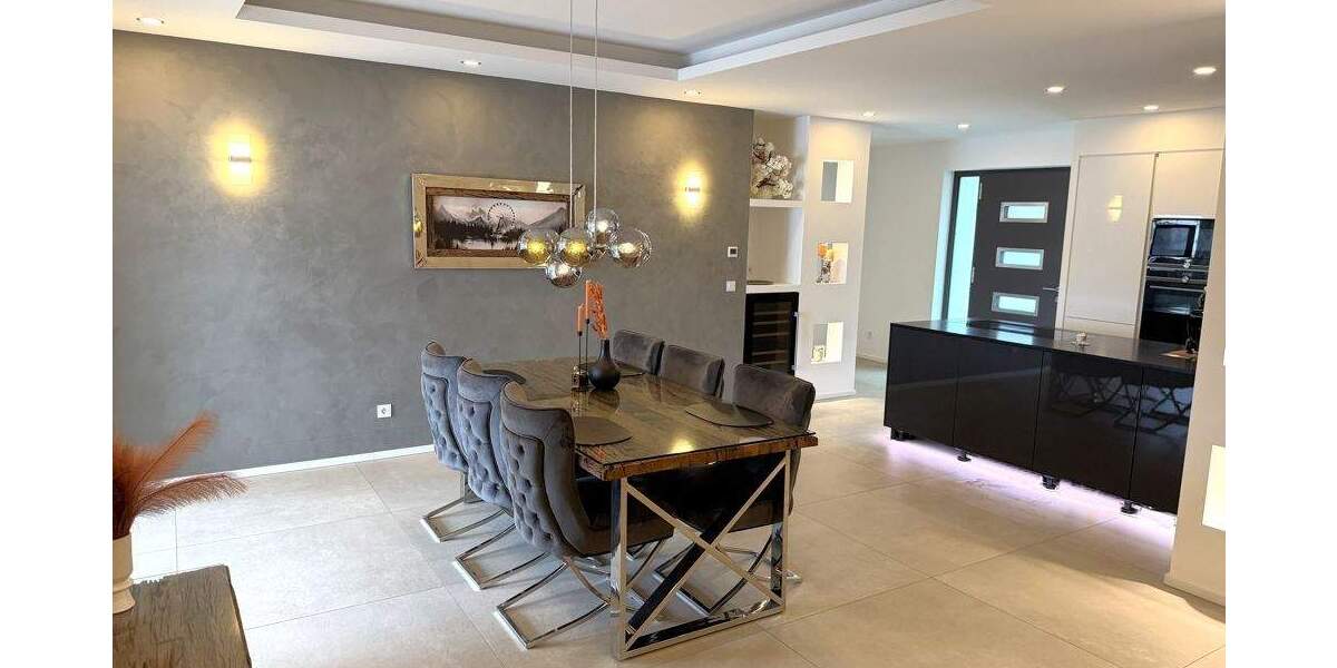 Etagenwohnung Worms Innenstadt - 4 Zimmer, 135 m&sup2;, 1.490&euro; | Angebot:25684740