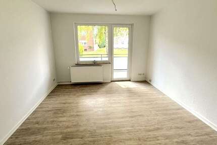 Wohnung Lübeck Sankt Lorenz Nord - 3 Zimmer, 62 m&sup2;, 750&euro; | Angebot:26157994