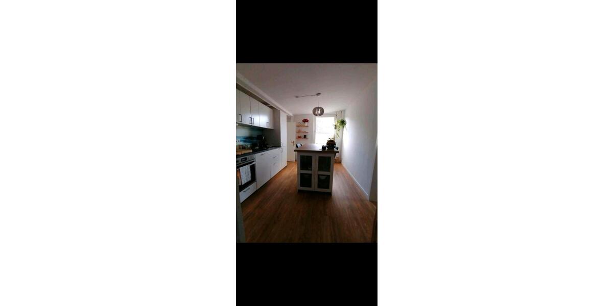 Dachgeschoßwohnung Schleswig - 2.5 Zimmer, 73 m&sup2;, 835&euro; | Angebot:25638508