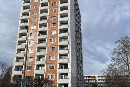 Wohnung Dresden Prohlis - 33 Zimmer, 79 m&sup2;, 750&euro; | Angebot:26196542