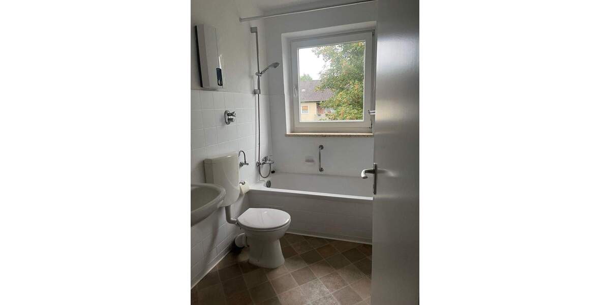 Etagenwohnung Bad Gandersheim Drei Linden - 3 Zimmer, 67 m&sup2;, 435&euro; | Angebot:25689736