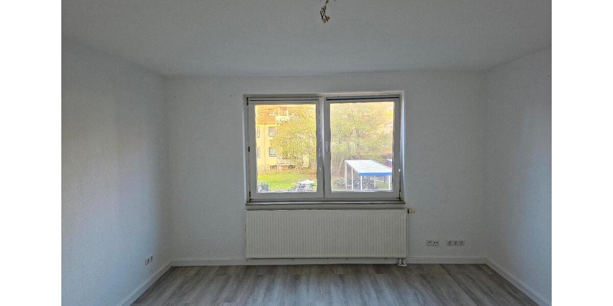Etagenwohnung Lübeck Sankt Lorenz Nord - 1 Zimmer, 26 m&sup2;, 400&euro; | Angebot:26048640