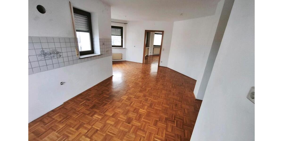 Etagenwohnung Günzburg - 3.5 Zimmer, 120 m&sup2;, 1.300&euro; | Angebot:24592928