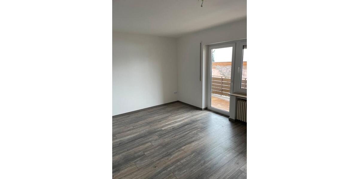 Erdgeschoßwohnung Gochsheim - 3.5 Zimmer, 88 m&sup2;, 920&euro; | Angebot:24394585
