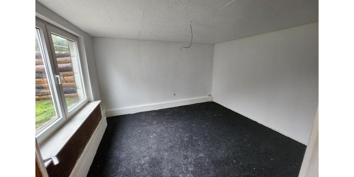 Hochparterre Stadtoldendorf - 5 Zimmer, 140 m&sup2;, 750&euro; | Angebot:26291993