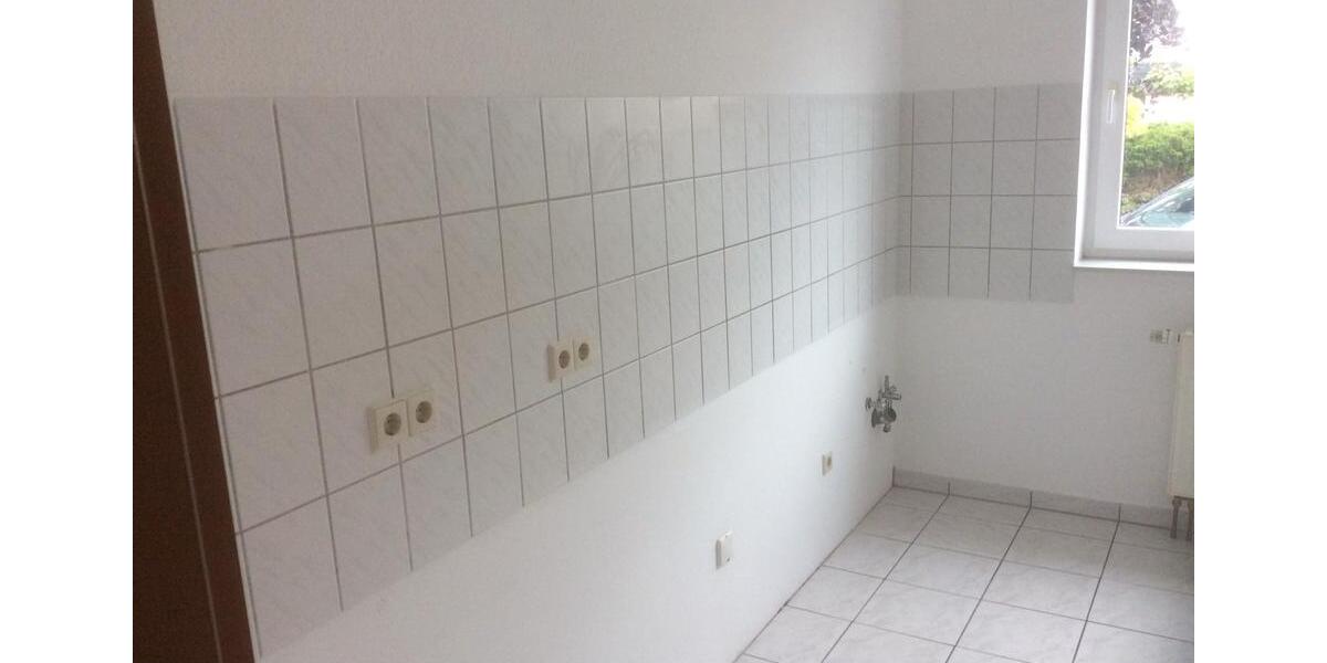 Erdgeschoßwohnung Giesen - 3 Zimmer, 84 m&sup2;, 1.010&euro; | Angebot:24714201