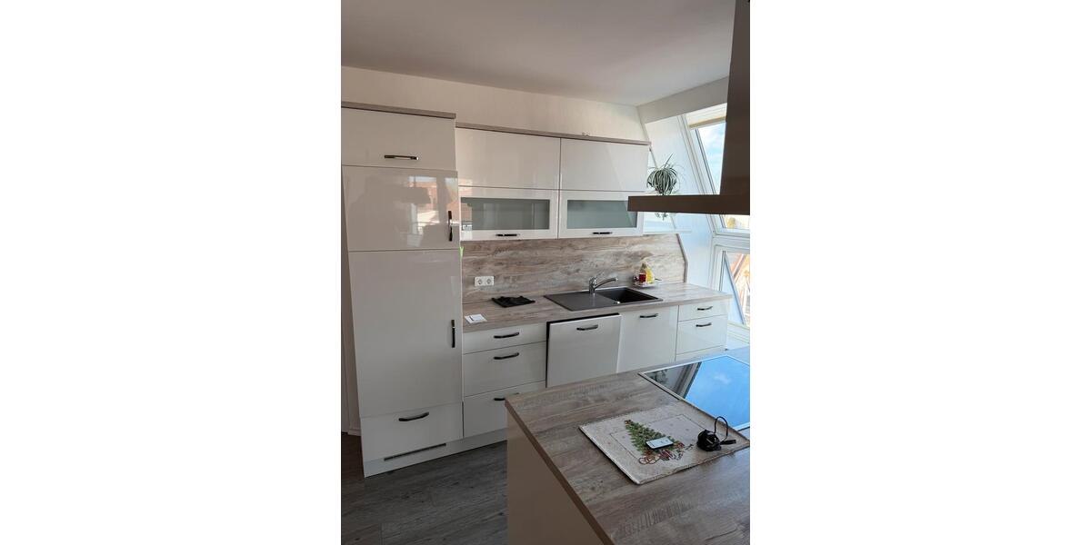 Etagenwohnung Aurich - 2 Zimmer, 74 m&sup2;, 900&euro; | Angebot:26041116