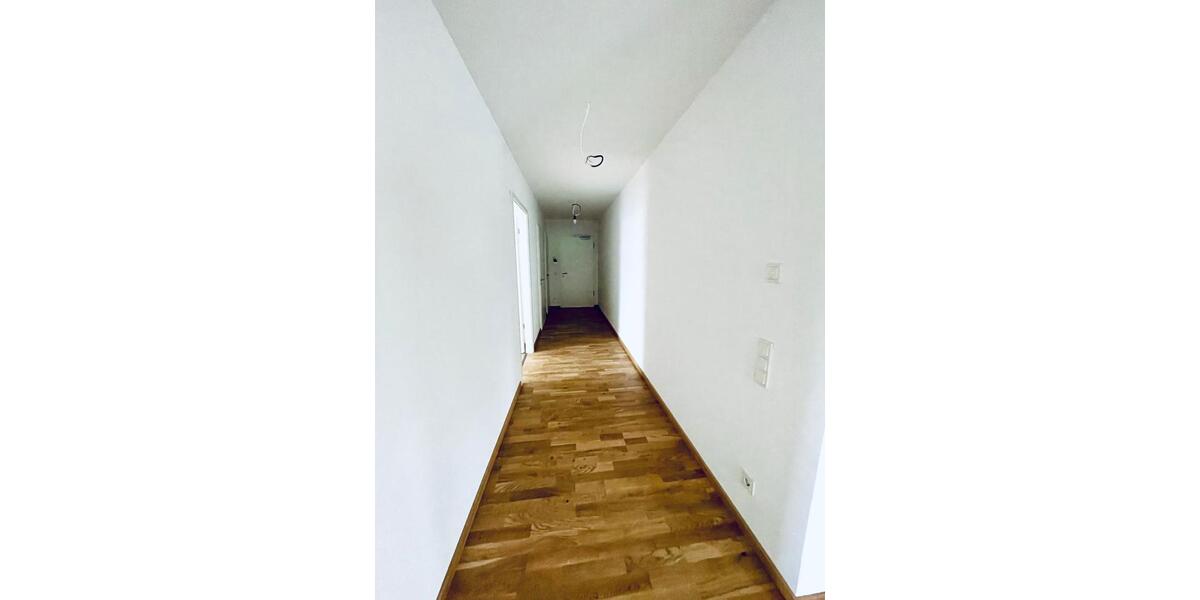 Erdgeschoßwohnung Schwaigern - 3 Zimmer, 84 m&sup2;, 1.150&euro; | Angebot:24847881