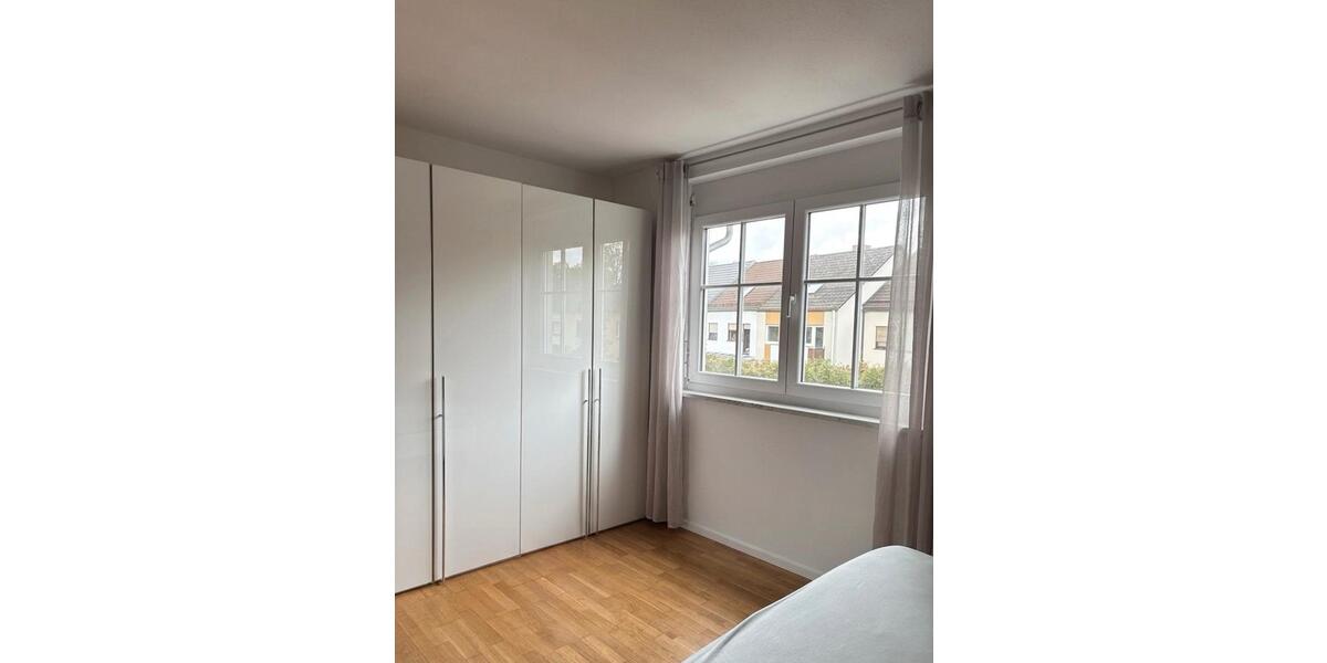 Etagenwohnung Gröbenzell - 1.5 Zimmer, 69 m&sup2;, 1.600&euro; | Angebot:26704336