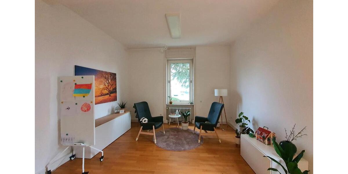 biete Praxisraum in einer Praxisgemeinschaft zimmer