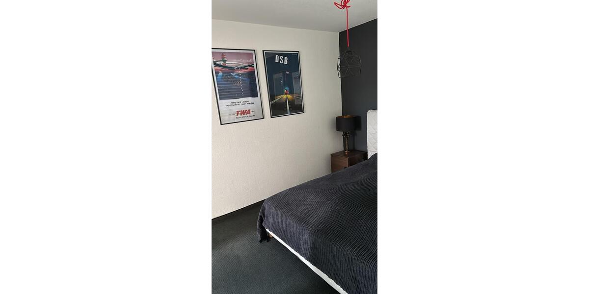 Dachgeschoßwohnung Dresden Neustadt - 2 Zimmer, 65 m&sup2;, 900&euro; | Angebot:26664076