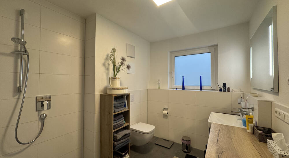 Etagenwohnung Metzingen - 4 Zimmer, 103 m&sup2;, 1.500&euro; | Angebot:25929133