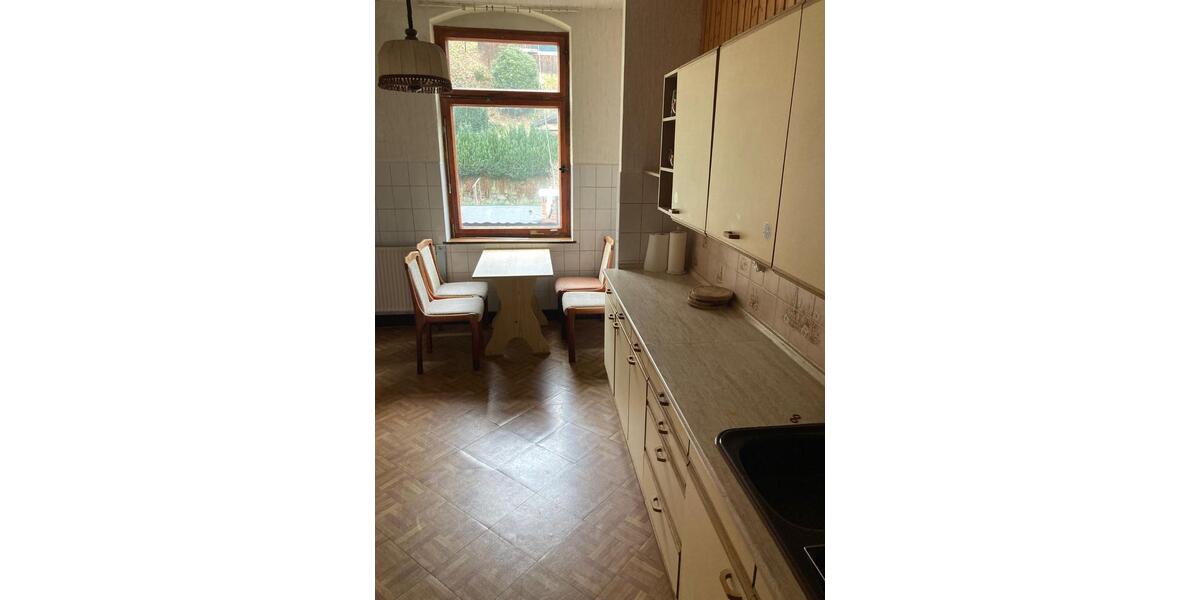Etagenwohnung Schwarzenberg/Erzgebirge Erzgebirge - 5 Zimmer, 145 m&sup2;, 725&euro; | Angebot:26053231