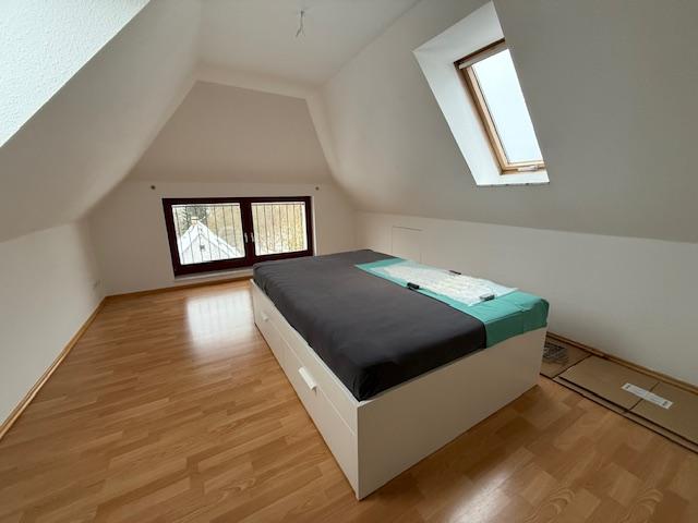 Dachgeschoßwohnung Schwerin Gartenstadt - 3 Zimmer, 69 m&sup2;, 500&euro; | Angebot:24245958