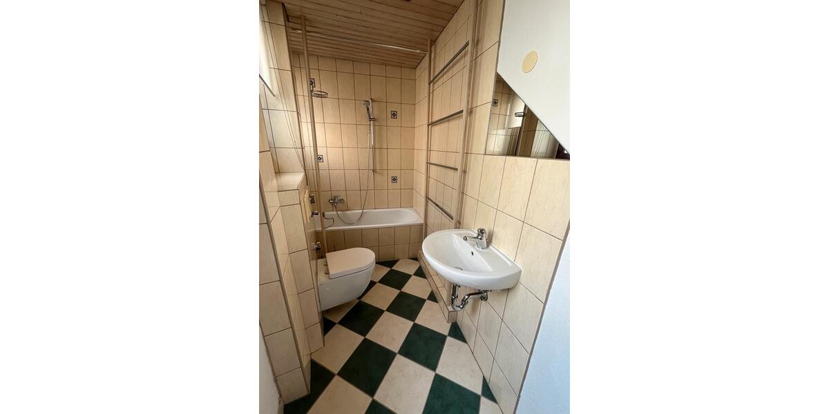 Etagenwohnung Pirna - 2 Zimmer, 52 m&sup2;, 593&euro; | Angebot:26609213