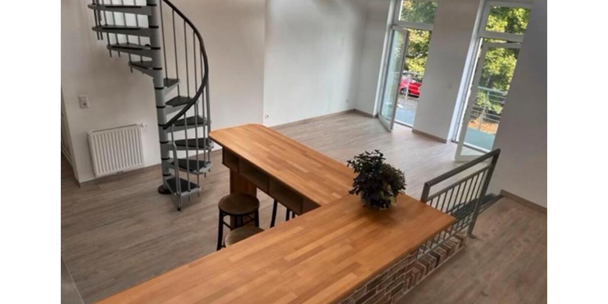 Etagenwohnung Oldenburg Dobbenviertel - 4 Zimmer, 150 m&sup2;, 850&euro; | Angebot:25320546