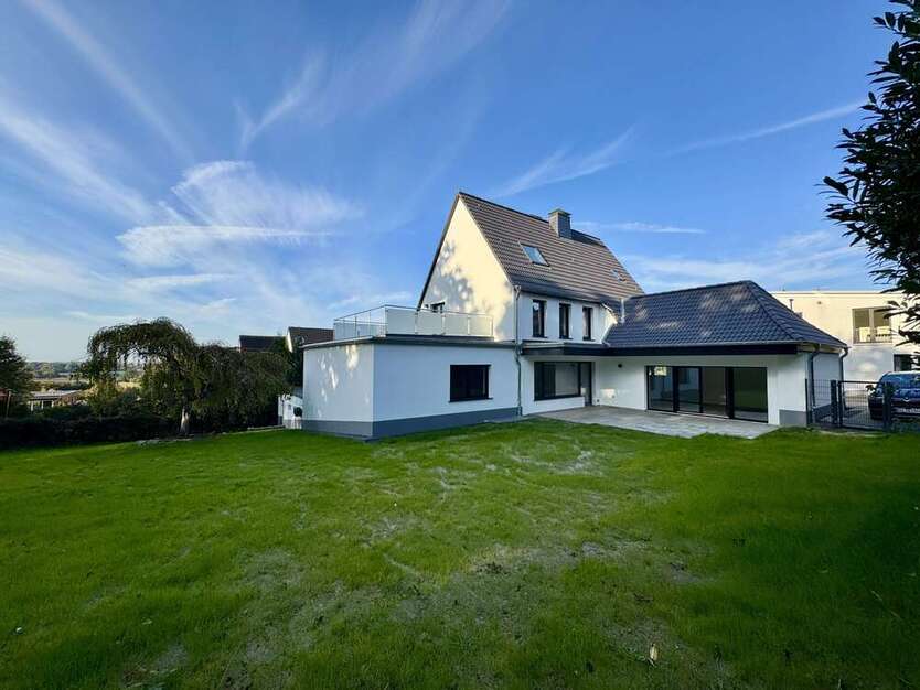 Haus zum Mieten in Bochum 4.335 € 271 m² 6 zimmer