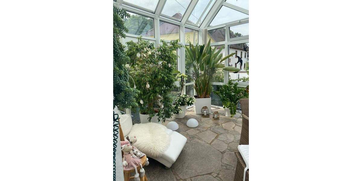 Etagenwohnung Neunkirchen Innenstadt - 3 Zimmer, 120 m&sup2;, 830&euro; | Angebot:25089421