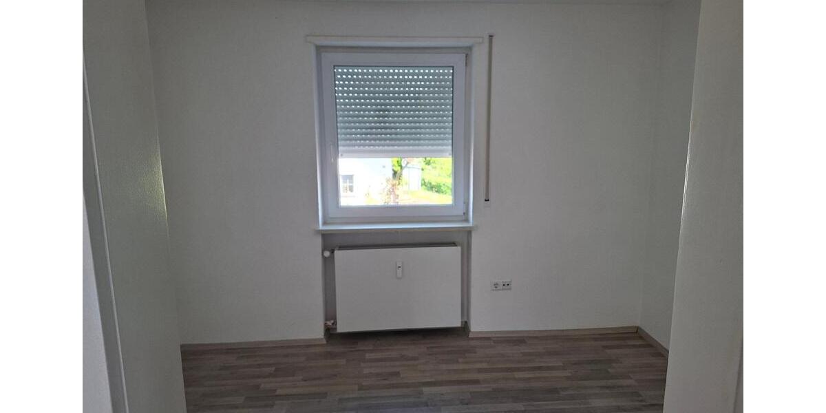 Etagenwohnung Westerheim - 4 Zimmer, 95 m&sup2;, 1.200&euro; | Angebot:26507638
