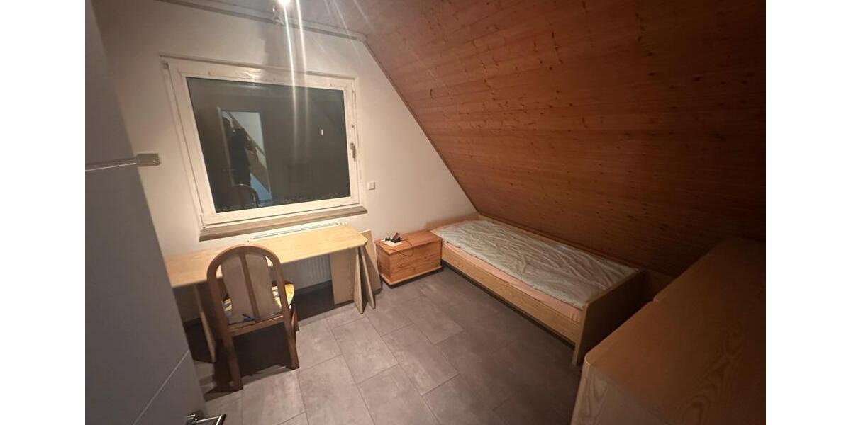 Frisch Renoviert Familiendomizil in Richrath Wohnung Langenfeld 4 zimmer
