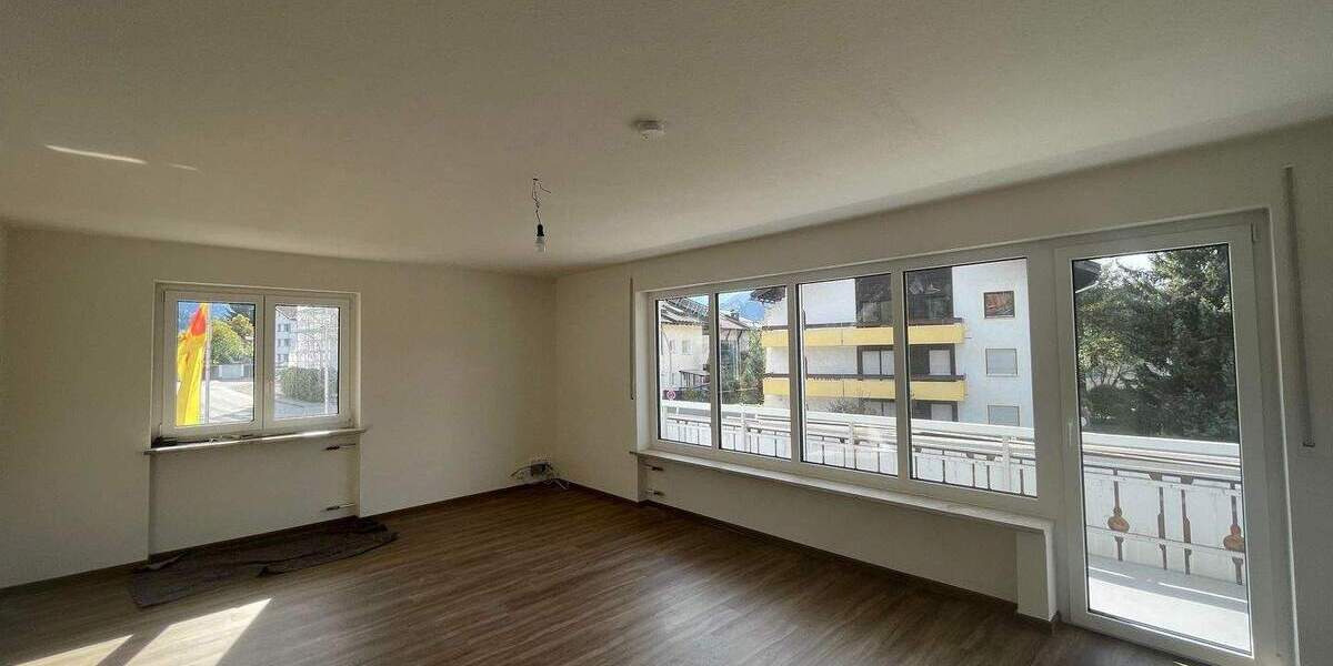 Helle Wohnung mit Balkon 4 zimmer