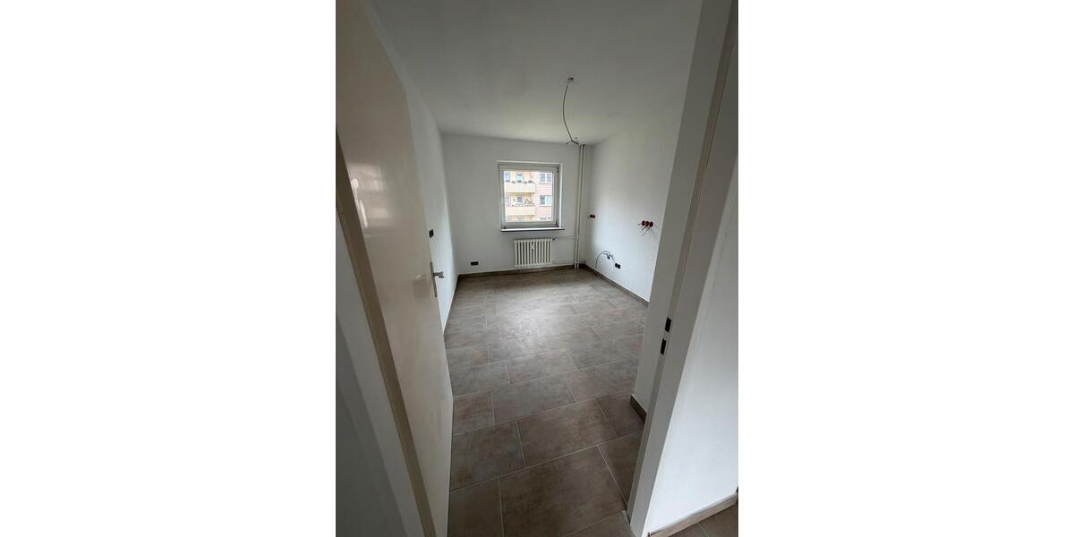 Etagenwohnung Königslutter am Elm - 3 Zimmer, 85 m&sup2;, 720&euro; | Angebot:26505948